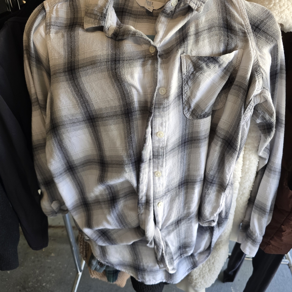 Time and Tru Men's Casual Plaid Shirt - Black and White